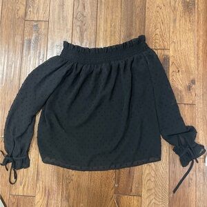 H&M Off the shoulder black long sleeve